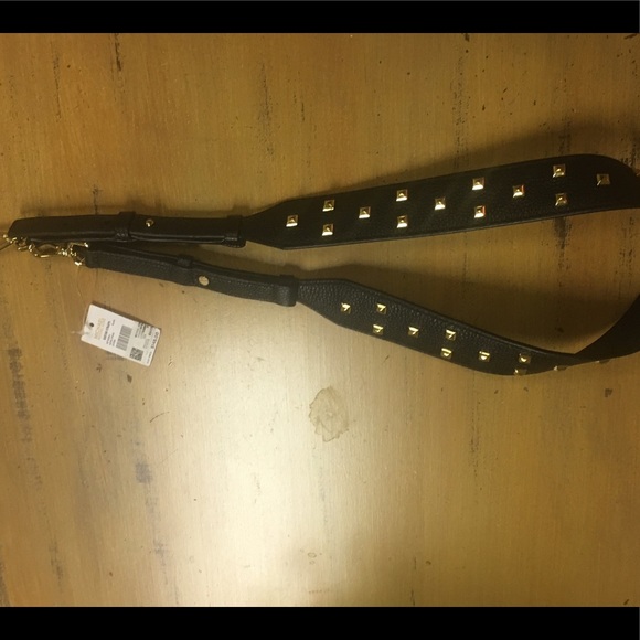 Michael Kors strap. - Picture 2 of 4